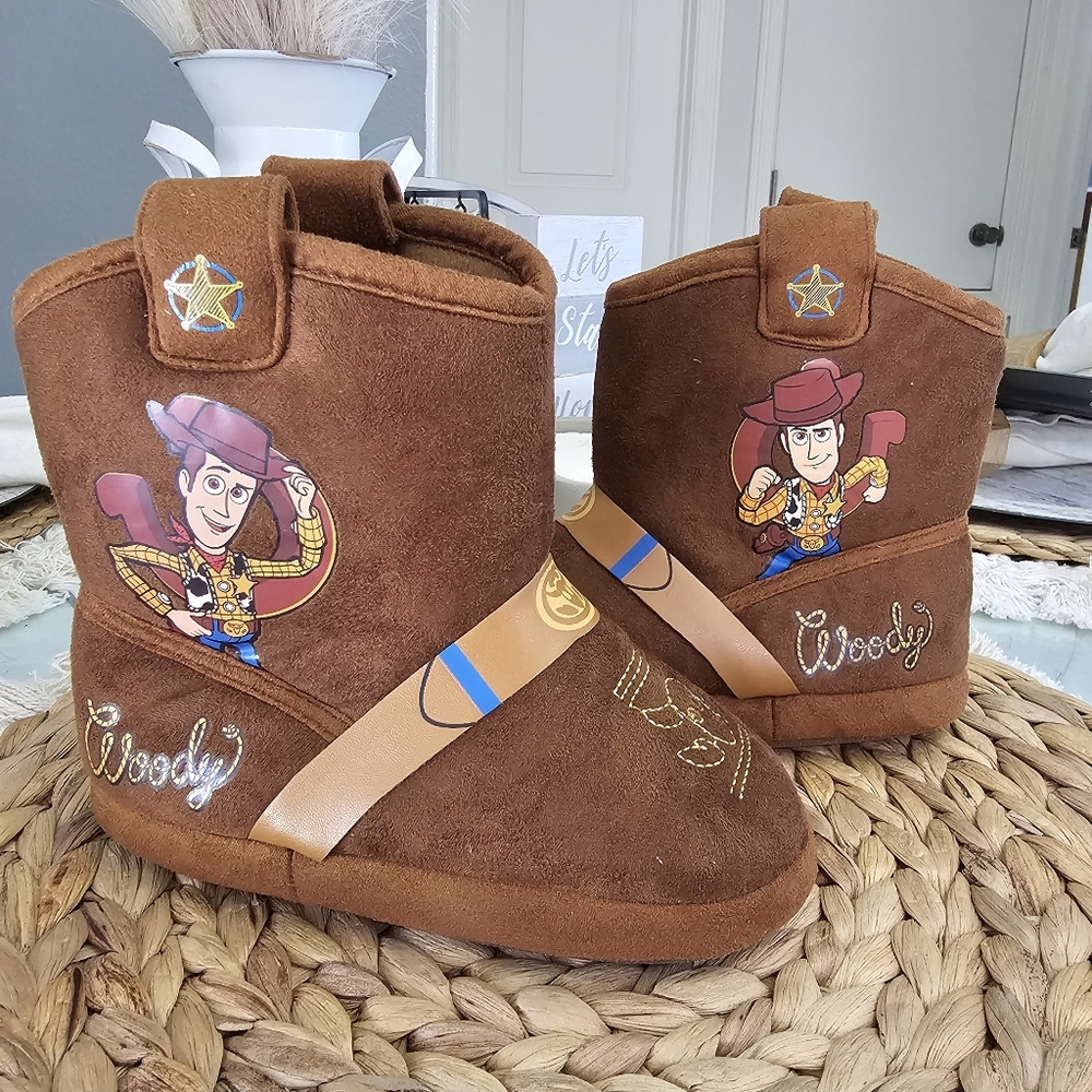 Woody Brown Kids Boot Slippers